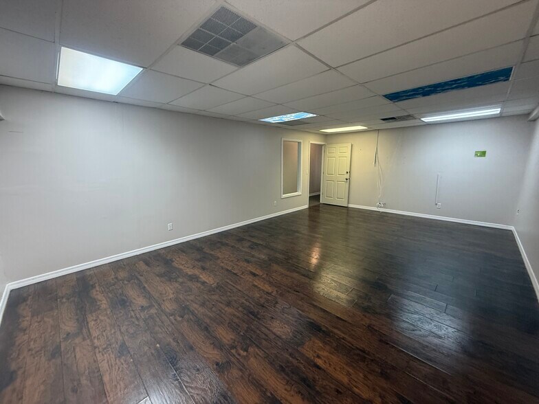 More Photos Of 528 S 8th St, Fernandina Beach Unknown For Lease