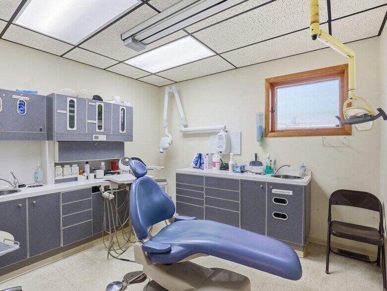 More Photos Of 408 N Keystone Ave, Sayre Healthcare For Sale