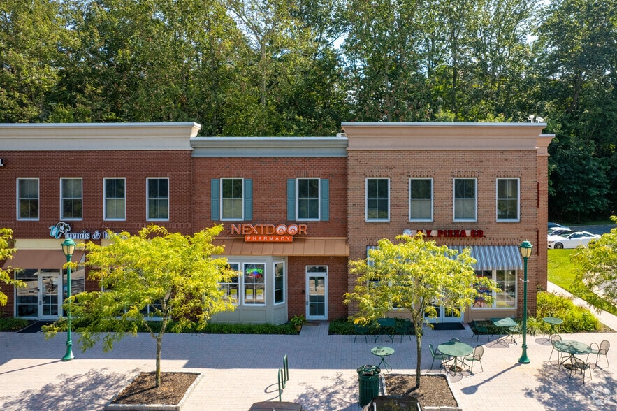 More Photos Of 9419 Common Brook Rd, Owings Mills Office For Lease