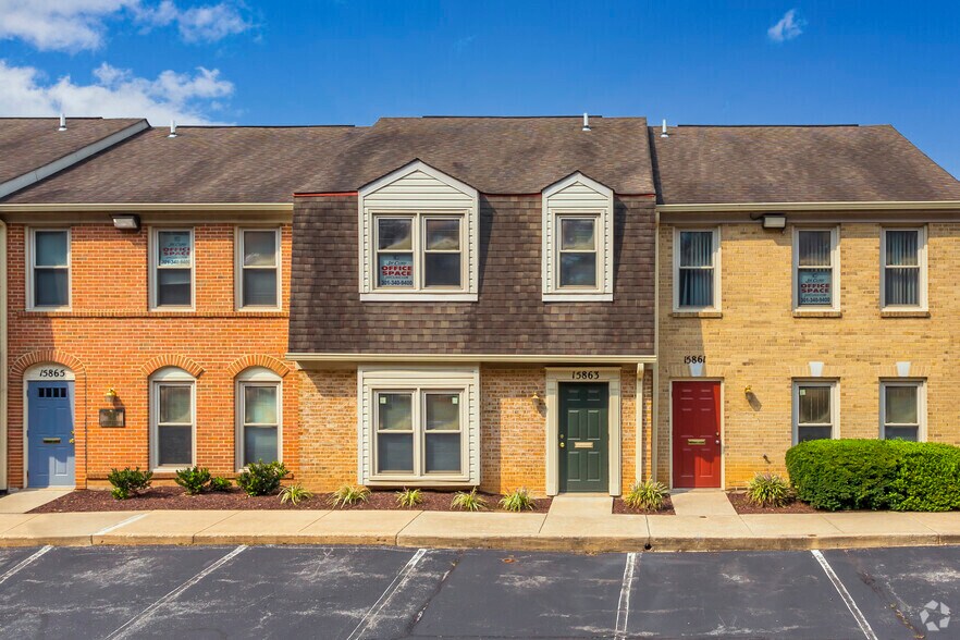 More Photos Of 15865-15875 Crabbs Branch Way, Derwood Office For Sale