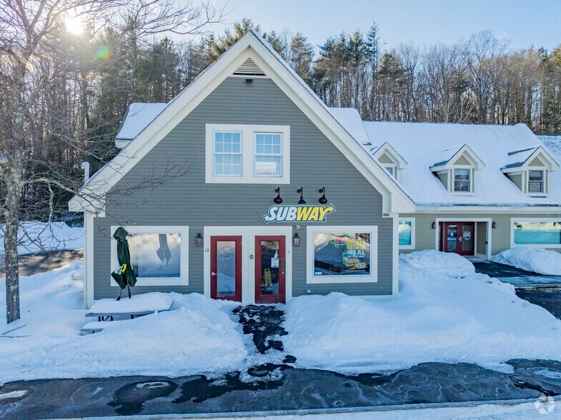 More Photos Of 425 S Stark Hwy, Weare General Retail For Sale