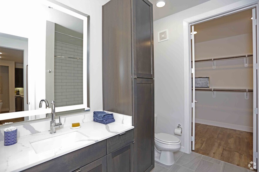 More Photos Of 5200 N O'Connor Blvd, Irving Unknown For Lease