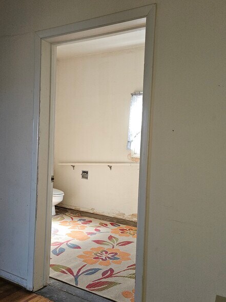 More Photos Of 1431 W Thatcher Blvd, Safford General Retail For Sale