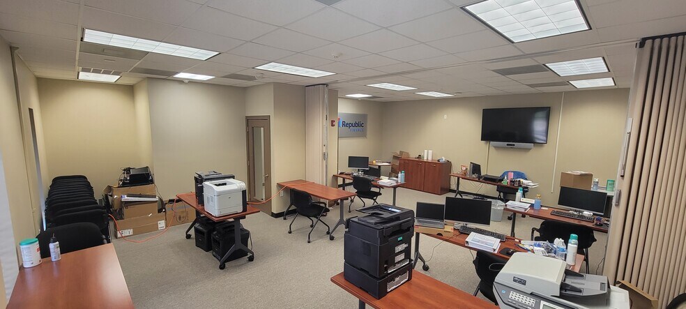 More Photos Of 282-292 Tower Rd, Ponchatoula Light Manufacturing For Sale