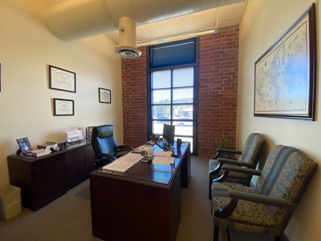 More Photos Of 1925 E 2nd Ave, Tampa Medical For Lease