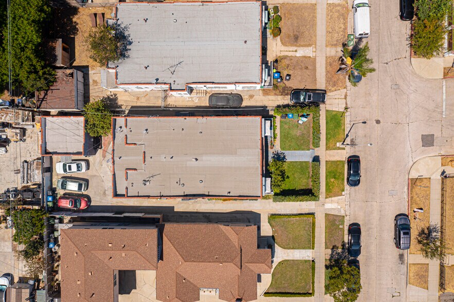 More Photos Of 2211 S Bronson Ave, Los Angeles Apartments For Sale
