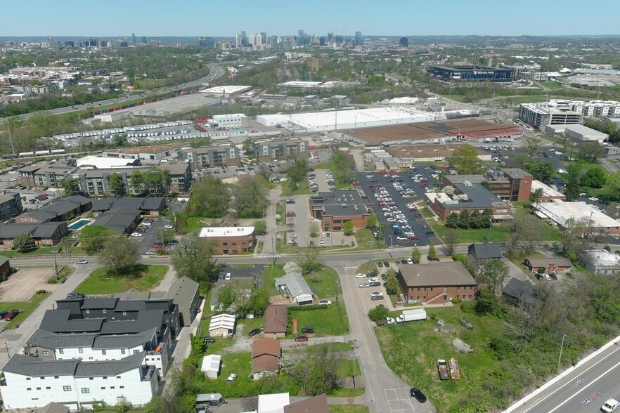 More Photos Of 2709 Berrywood Dr, Nashville Office For Sale