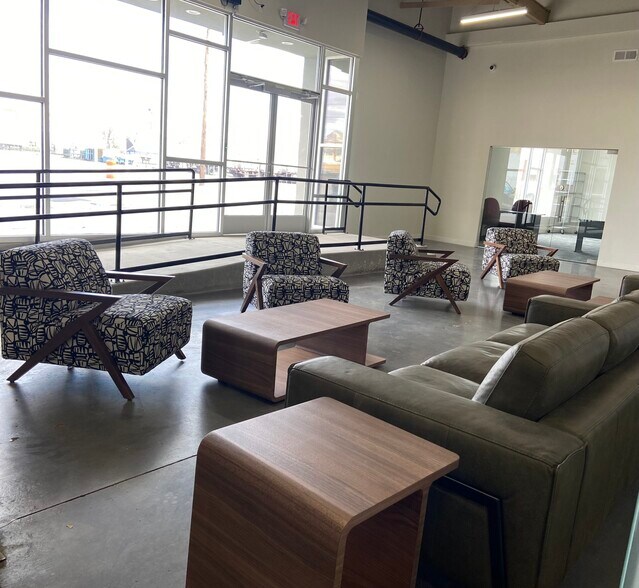 More Photos Of 1701 & 1801 Bassett Ave, El Paso Coworking Space