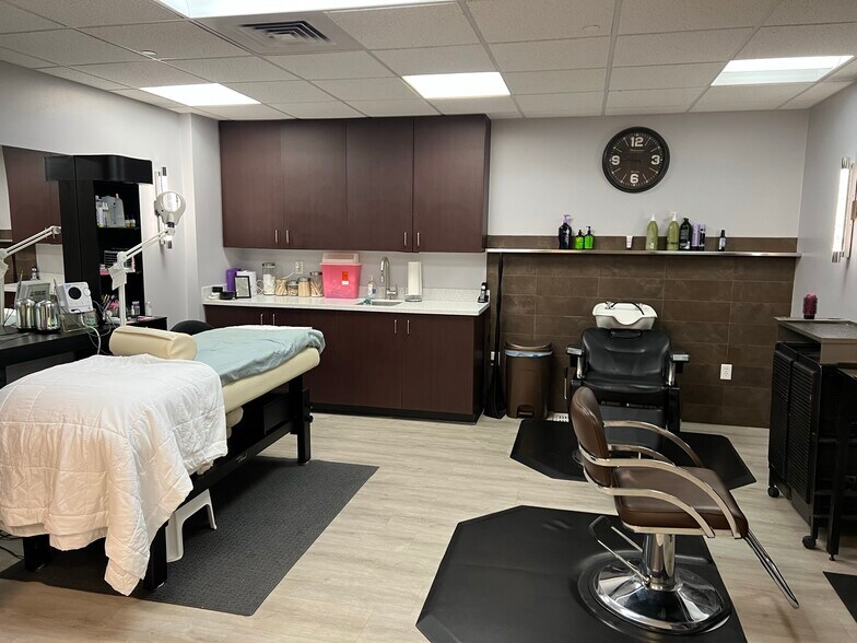 More Photos Of 5545 W 56th Ave, Arvada Light Distribution For Lease