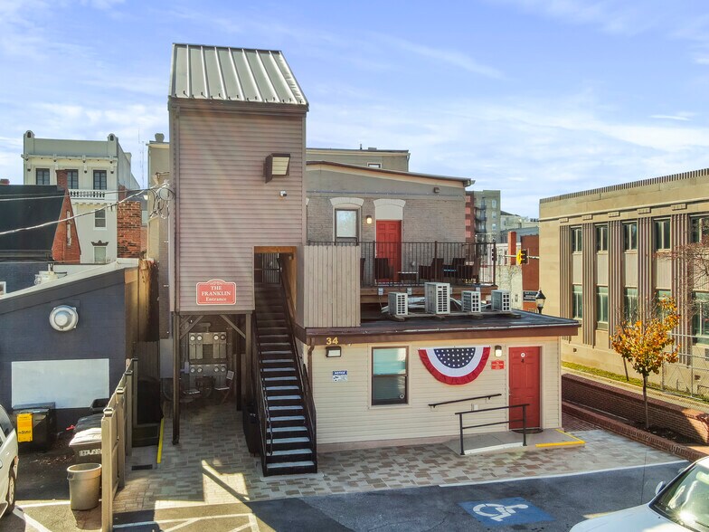 More Photos Of 34 W Franklin St, Hagerstown Apartments For Sale
