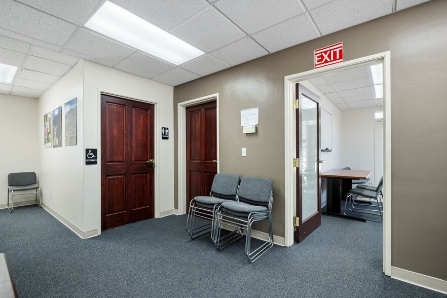 More Photos Of 221 N Marina St, Prescott Office For Lease