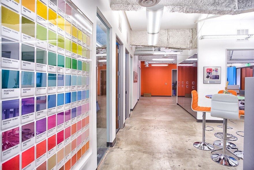 More Photos Of 12520 High Bluff Dr, San Diego Unknown For Lease