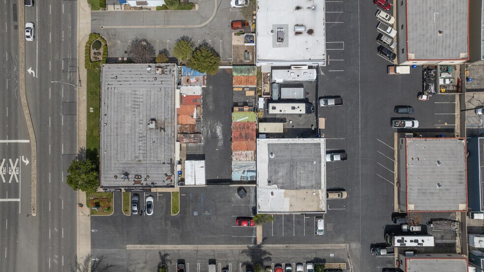 More Photos Of 140 N Mountain Ave, Upland Freestanding For Lease