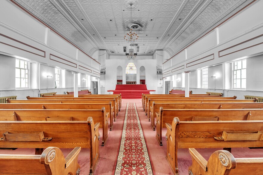 More Photos Of 105 E Pilkington St, Richmond Specialty For Sale