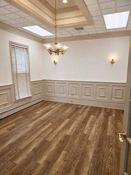 More Photos Of 525 N Main St, Doylestown Office For Lease