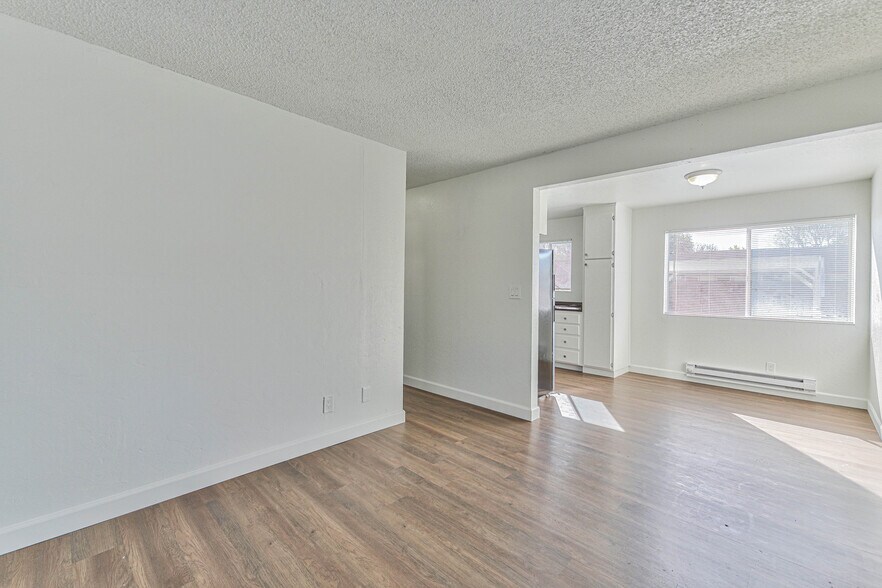 More Photos Of 290 Pennsylvania Dr, Watsonville Apartments For Sale