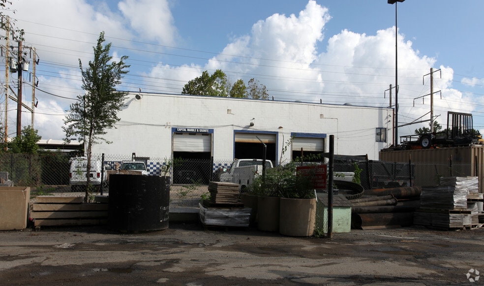 More Photos Of 1419 Kenilworth Ave NE, Washington Warehouse For Sale