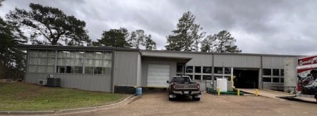 Primary Photo Of 302 Huntsman Way, Longview Manufacturing For Sale