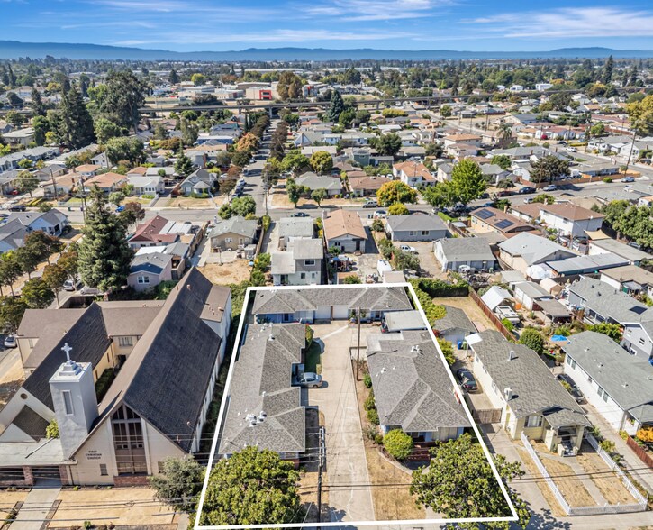 More Photos Of 22163 Montgomery St, Hayward Multifamily For Sale