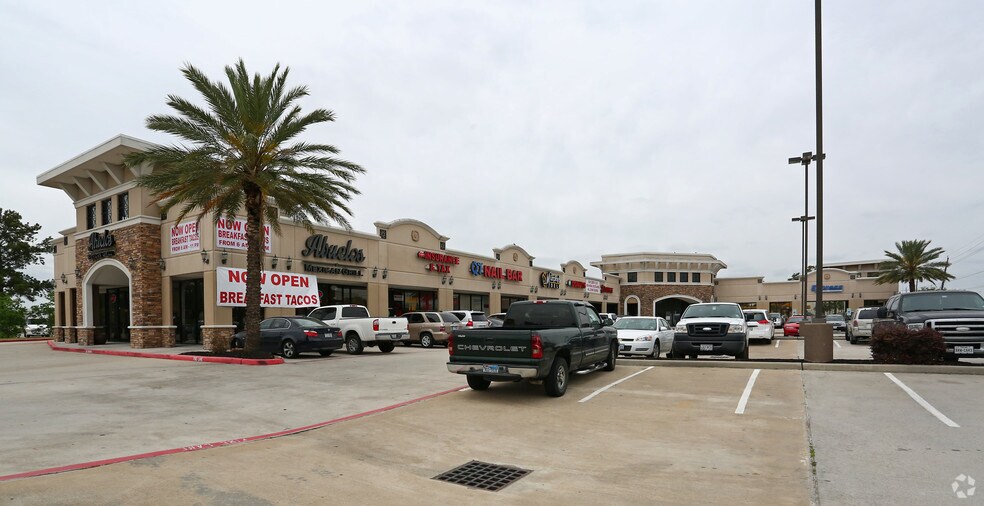 Primary Photo Of 8111 N Sam Houston Pkwy W, Houston Storefront For Lease