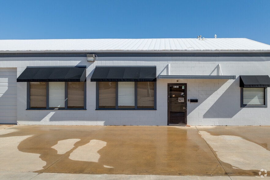 More Photos Of 4320 S Portland Ave, Oklahoma City Unknown For Lease