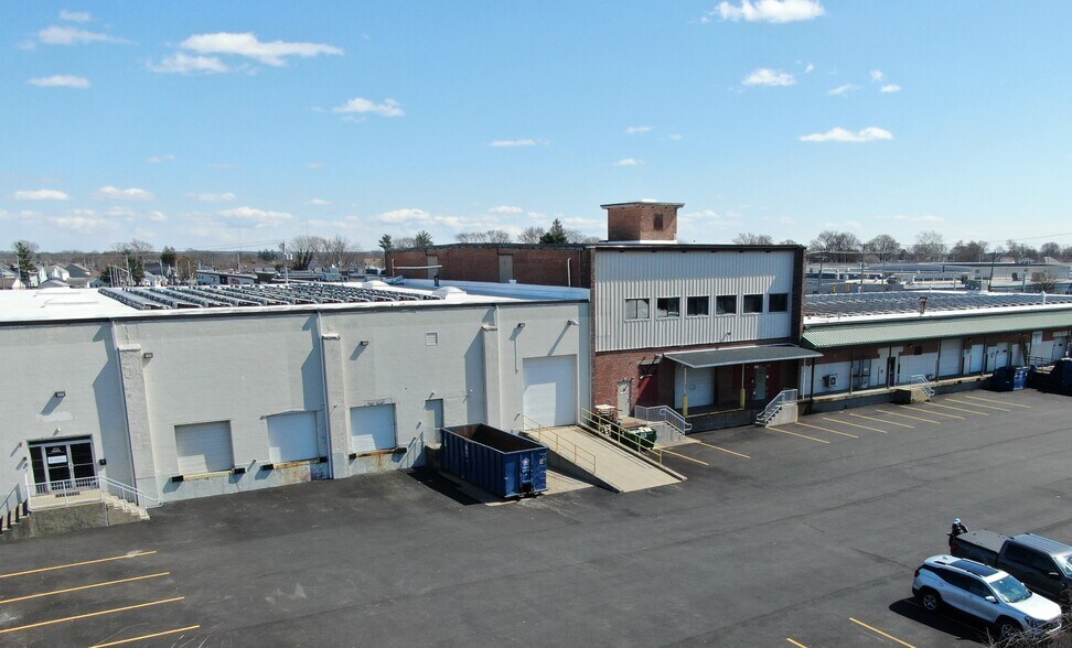 More Photos Of 402 Walcott St, Pawtucket Warehouse For Sale