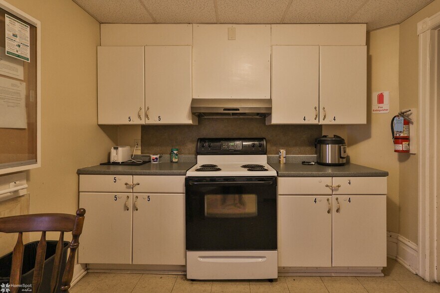 More Photos Of 22 S 13th St, Allentown Apartments For Sale