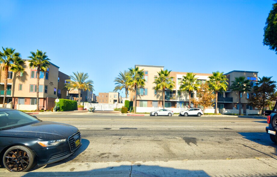 More Photos Of 11414 Garvey Ave, El Monte Auto Dealership For Sale