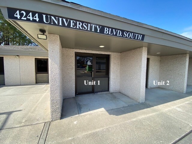 More Photos Of 4244 University Blvd S, Jacksonville Medical For Lease