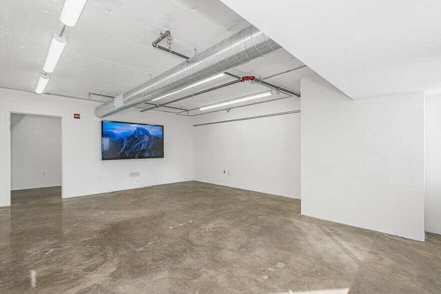 More Photos Of 1200 West Ave, Miami Beach Apartments For Sale