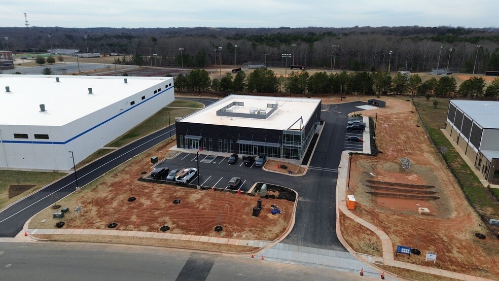 Primary Photo Of 10701 Clear Creek Commerce Dr, Charlotte Warehouse For Lease
