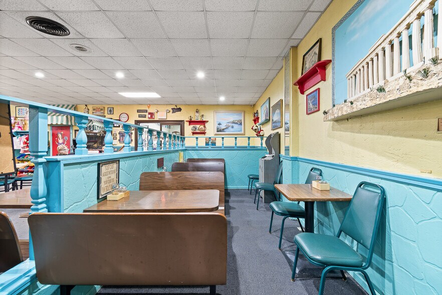 More Photos Of 816 Harrison Ave SW, Canton Restaurant For Sale