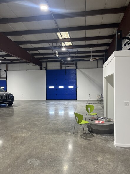 More Photos Of 1155 Victory Hwy, Burrillville Warehouse For Lease