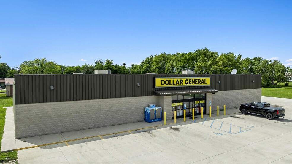 More Photos Of 151 Iowa Highway 21, Dysart General Retail For Sale