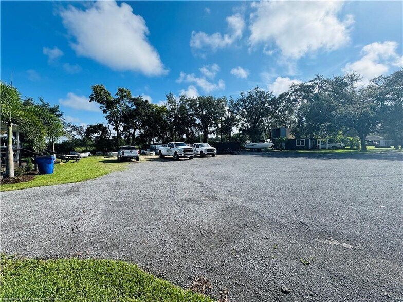 More Photos Of 6750-6770 Us Highway 27 N, Sebring Office For Sale