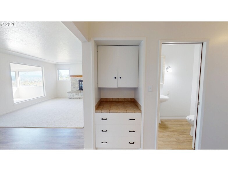 More Photos Of 2145 Webb St, West Linn Apartments For Sale