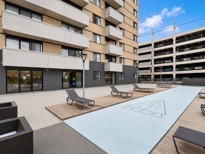 More Photos Of 615 Park St, Des Moines Apartments For Sale