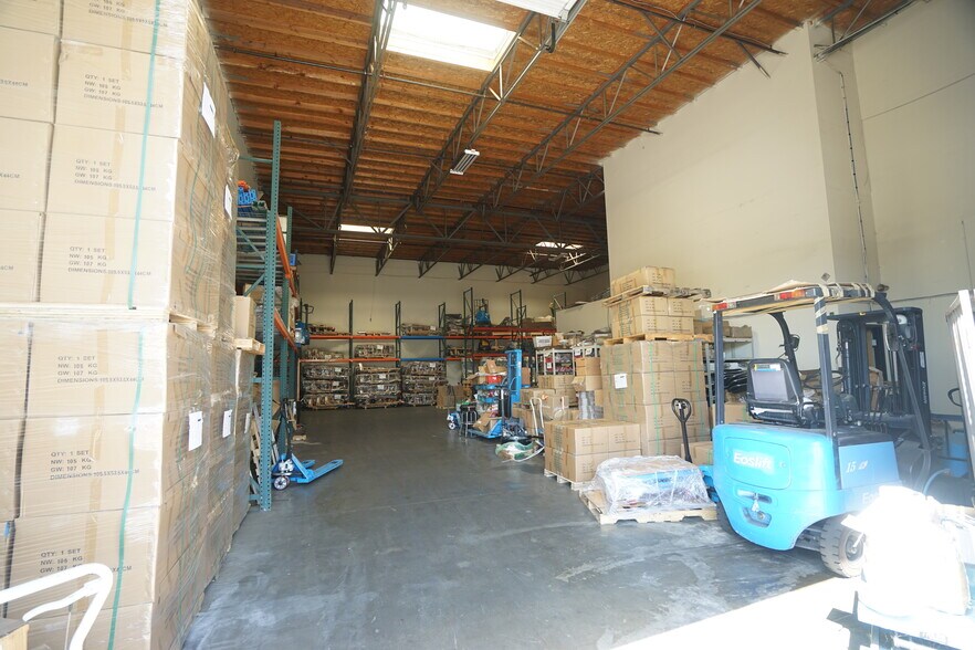 More Photos Of 1590 S Milliken Ave, Ontario Warehouse For Lease