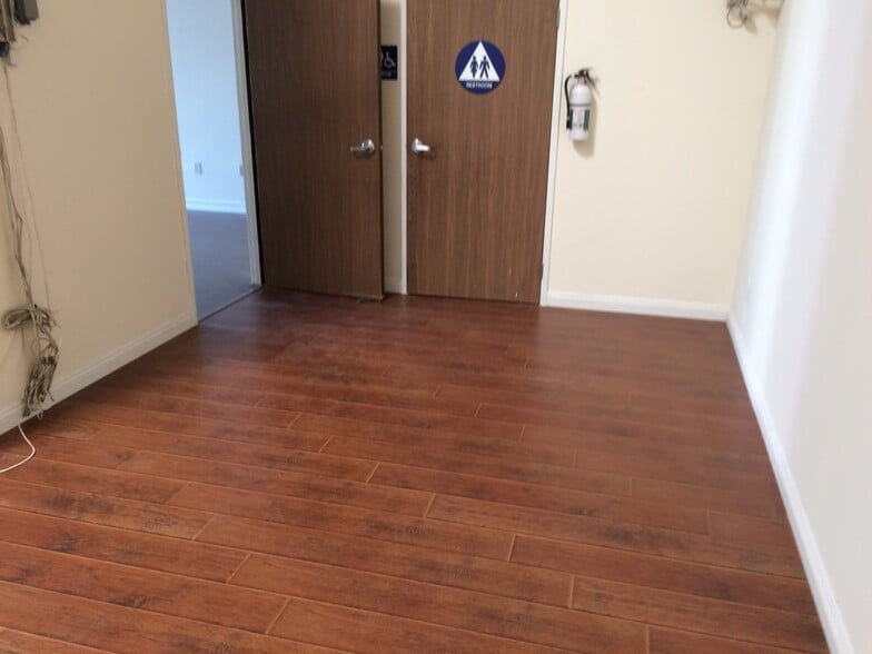 More Photos Of 12335 Denholm Dr, El Monte Warehouse For Lease