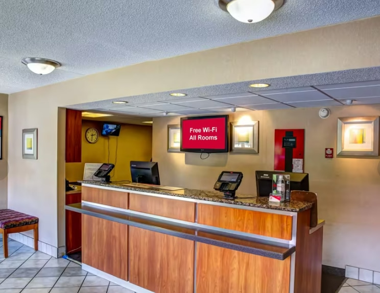 More Photos Of 7340 Plantation Rd, Pensacola Hotel For Sale