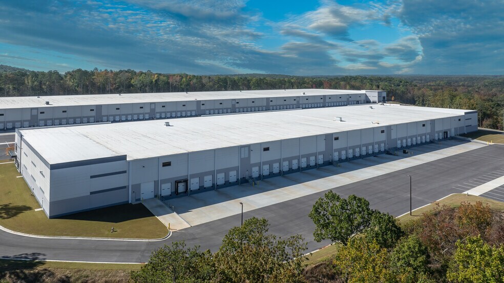 More Photos Of 1050 Douglas Hills Rd, Lithia Springs Unknown For Lease