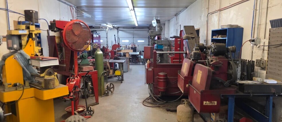 More Photos Of 206 Church St, Hoosick Falls Auto Repair For Sale