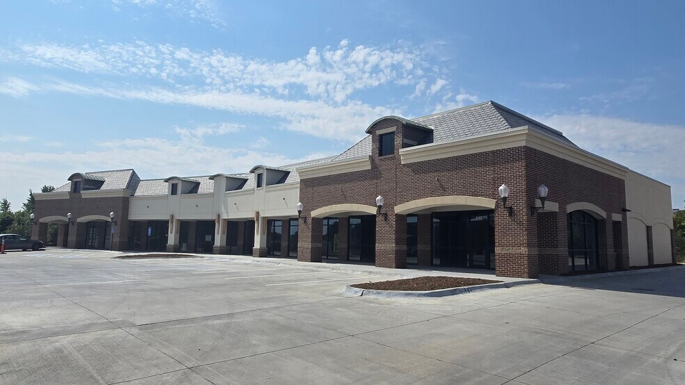 Primary Photo Of 16510 Bedford Ave, Omaha General Retail For Lease