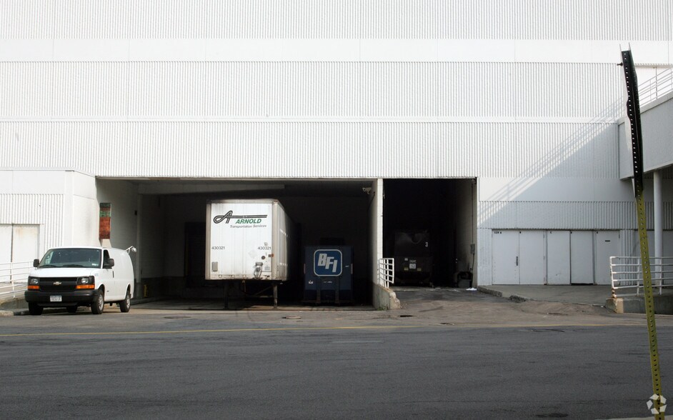 More Photos Of 1 Walden Galleria, Buffalo General Retail For Lease