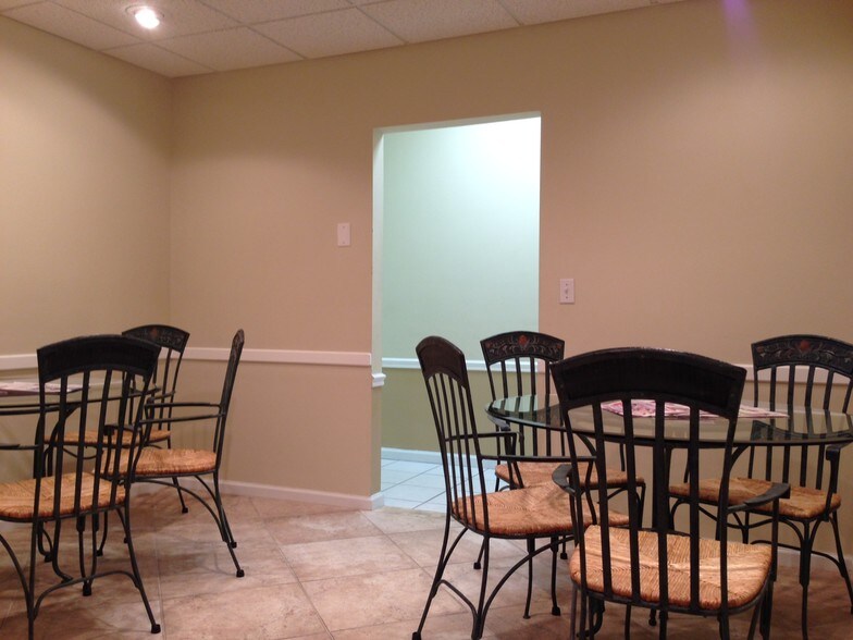 More Photos Of 9220 Bonita Beach Rd, Bonita Springs Medical For Lease