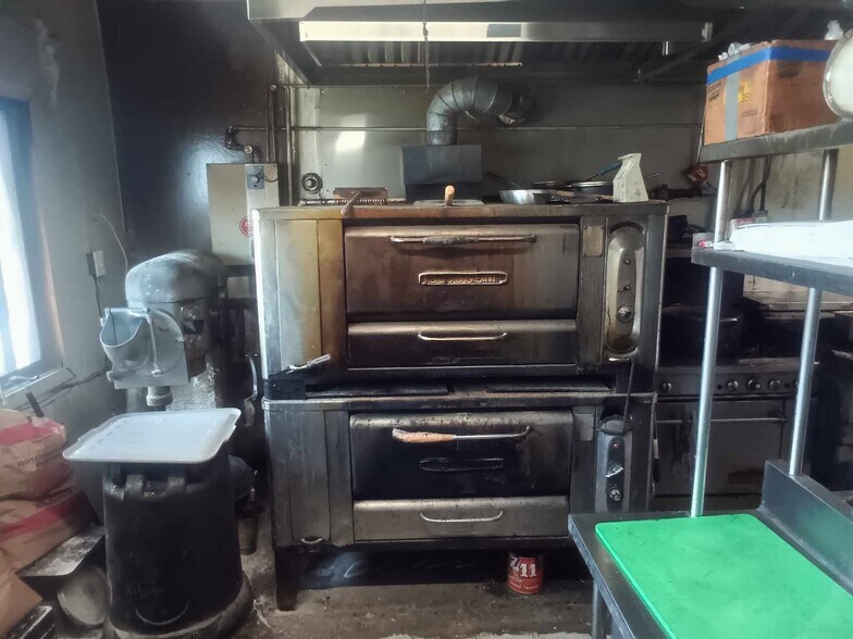 More Photos Of 655 Jersey Ave, Greenwood Lake Restaurant For Sale