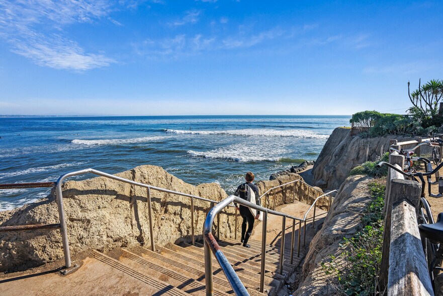 More Photos Of 1430 Merrill St, Santa Cruz Multifamily For Sale