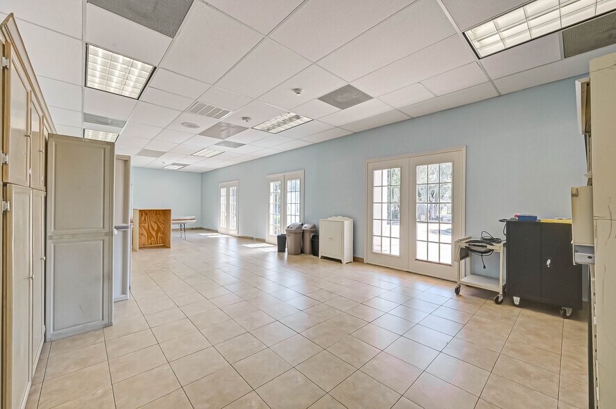 More Photos Of 2105 Cypress Landing Dr, Houston Daycare Center For Sale