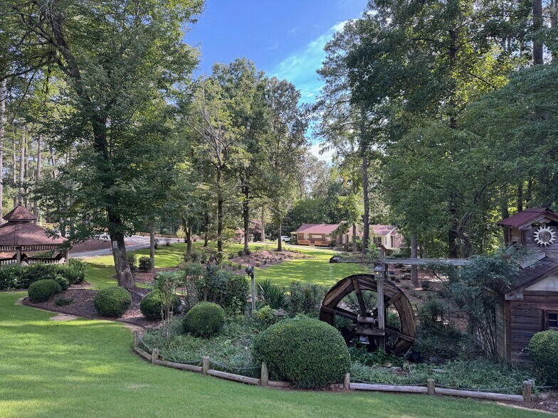 More Photos Of 3430 Land Rd, Alpharetta Religious Facility For Sale