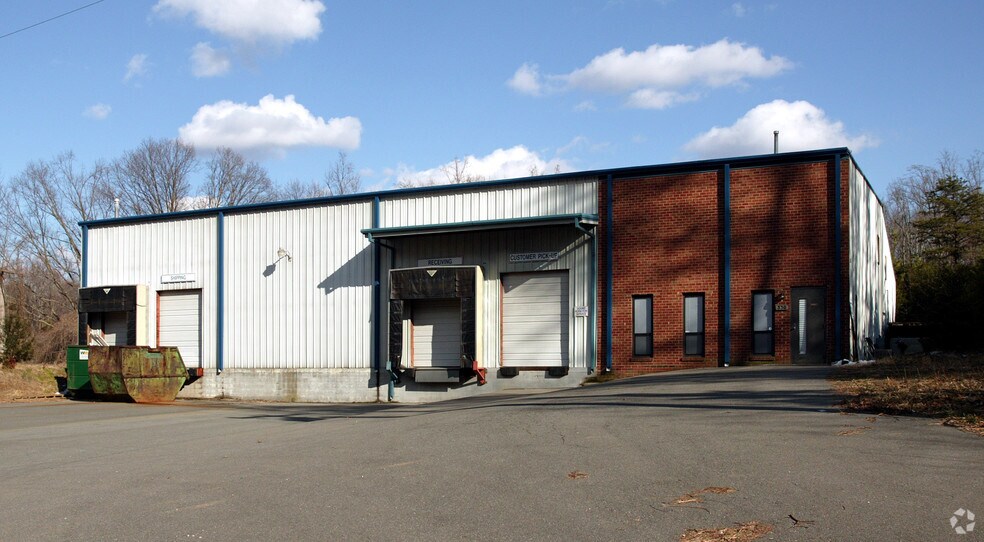 Primary Photo Of 330 Berry Garden Rd, Kernersville Warehouse For Sale